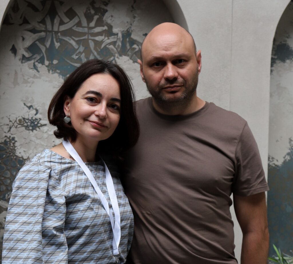 Художники-декораторы artkoza.by Вадим и Наталья Колесниковичи. Авторские техники нанесения декоративной штукатурки.